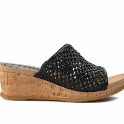 Women's Baretraps Flossey Wedge Sandals