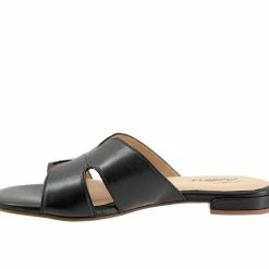 Women's Trotters Nell Sandals -Reebok Shop 3 134