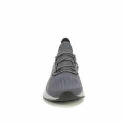 Men's New Balance Roav Sneakers -Reebok Shop 4 494