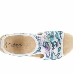Women's Flexus Nyaman-Swirl Sandals -Reebok Shop 5 15